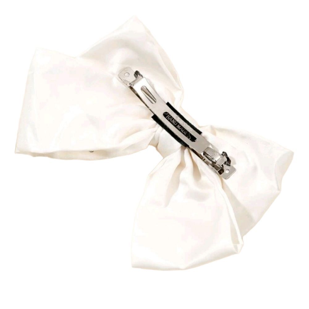 Pearl Bow Barrette - Picture 2 of 4